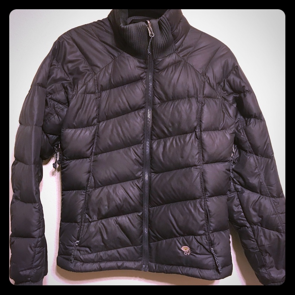 XS Mountain Hardwear Black Puffer jacket